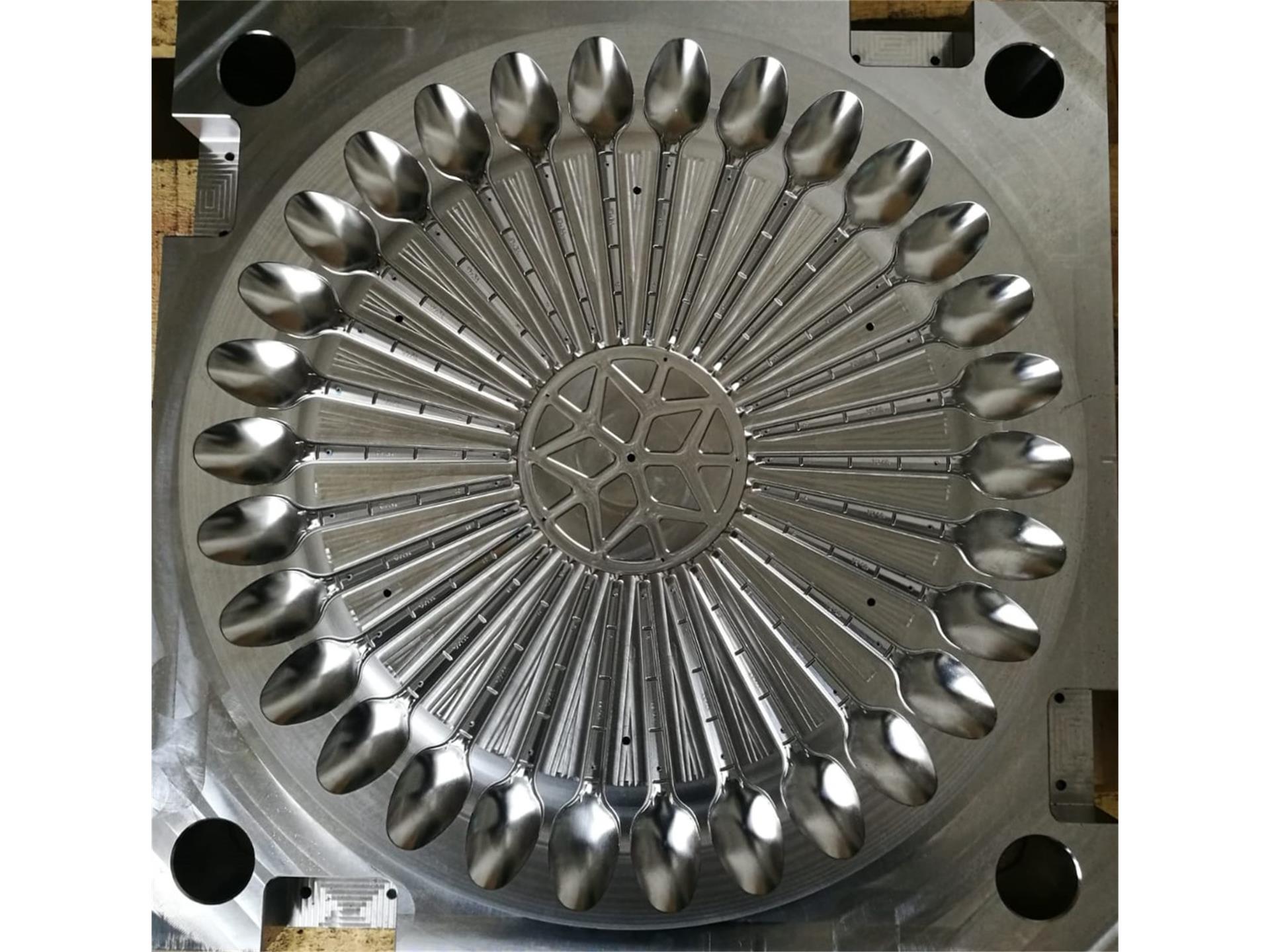 Plastic Spoon Mold